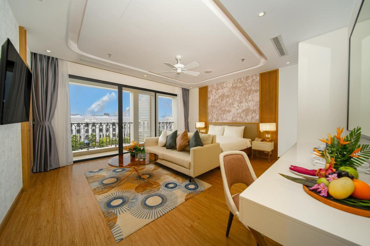 Wyndham Garden Grandworld Phu Quoc Hotel Exterior photo