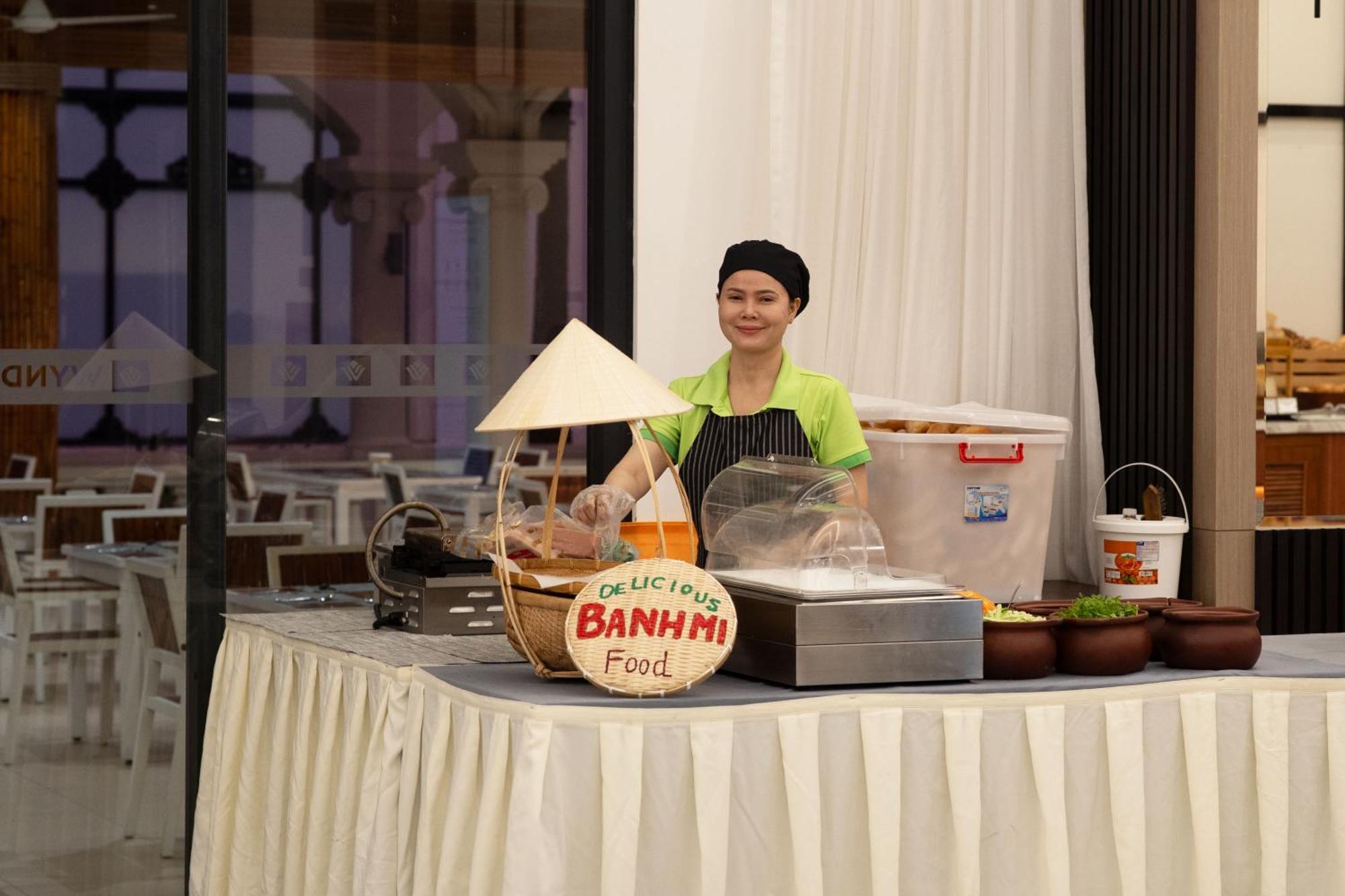 Wyndham Garden Grandworld Phu Quoc Hotel Exterior photo